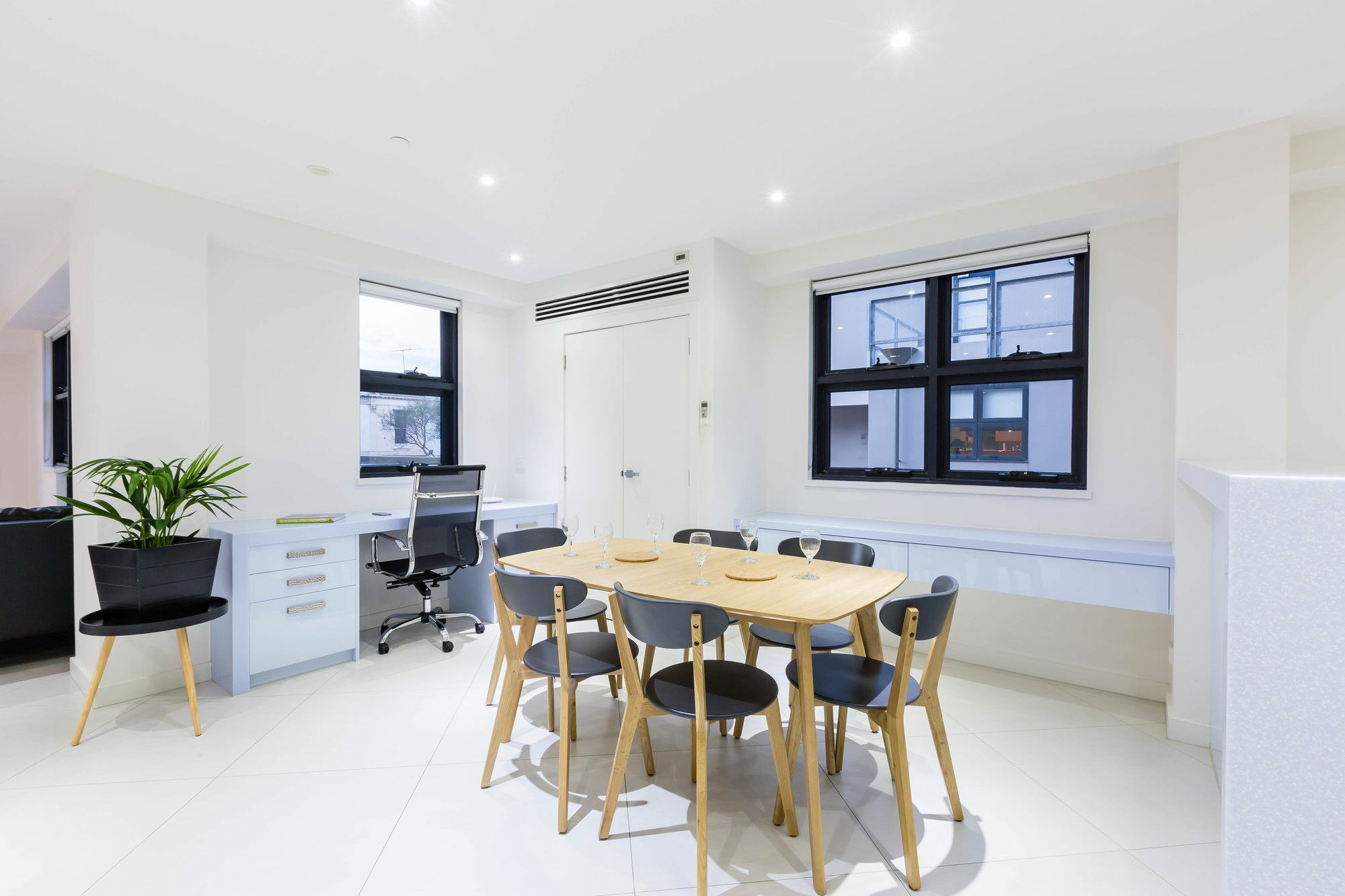 Maddison, 3Bdr Port Melbourne Apartment Luaran gambar